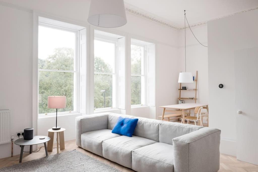 Appartement Spacious Georgian Pad - Free Parking - Walk To Bath Extérieur photo